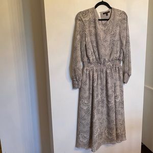 Gorgeous Banana Republic dress